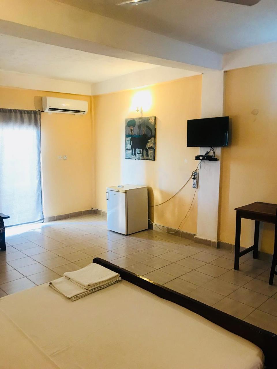 Atlanticoast Residence Bakau ภายนอก รูปภาพ